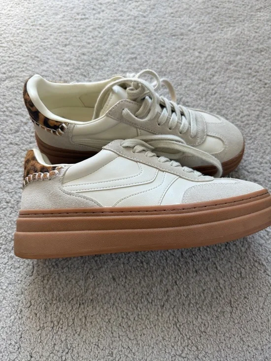 Steve Madden Cream platform Casual Sneakers - Picture 2 of 5